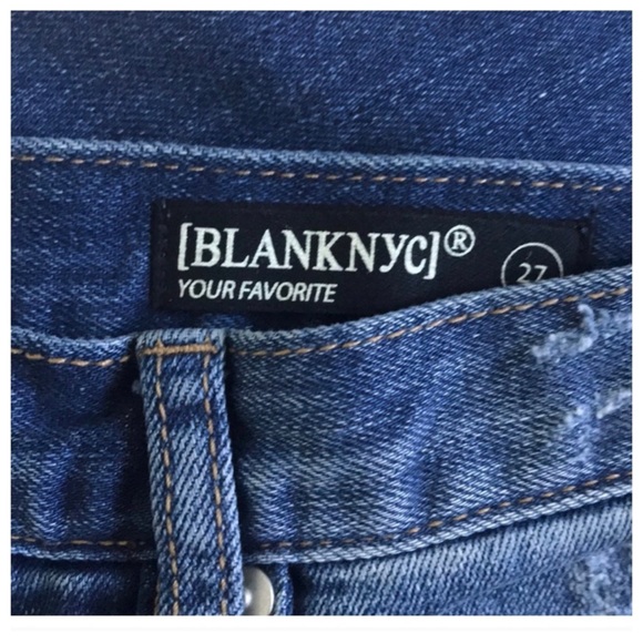 NWOT BLANK NYC Your Favorite Relax fit Distressed Straight raw hem ankle… - Picture 4 of 4